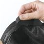 内側の面ファスナーでサイズ調節可能
