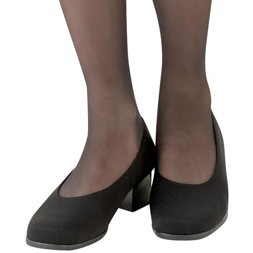 安定感のある約3.5cmのヒール