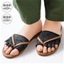 サンダルの素足履きにありがちな、汗のヌルヌルや靴ずれ対策にも!  A(ベージュ系) 着用例