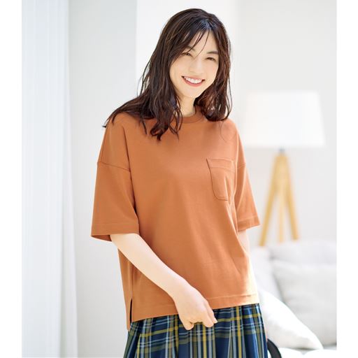 クルーネックTシャツ(綿100%・洗濯機OK)