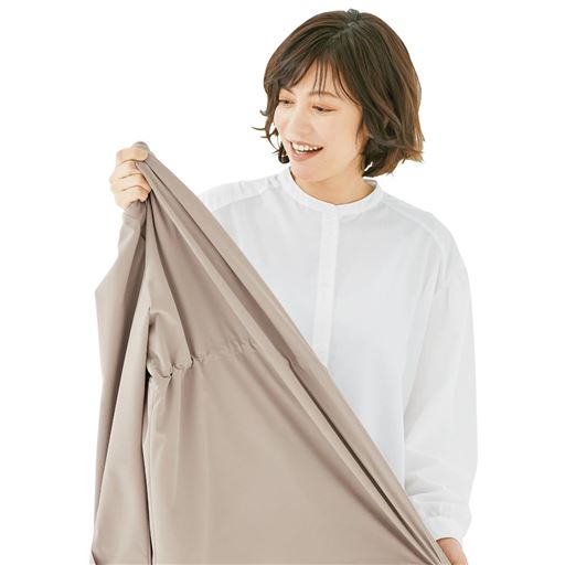 伸縮性のある素材