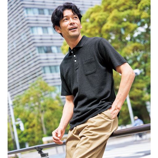 チャコールグレー