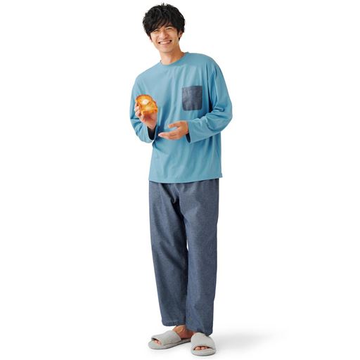 スモークブルー コーディネート例