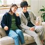 (左から)ダークネイビー、ライトグレー  コーディネート例