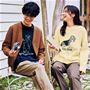 (左から)ネイビー、オフホワイト コーディネート例