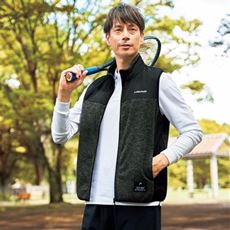 軽くて暖かなフリースベスト(ヘッド)