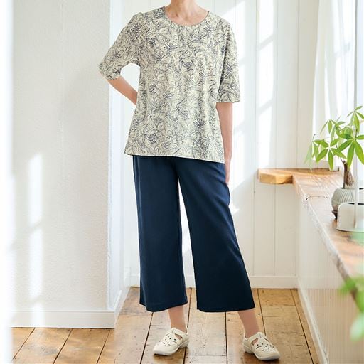 日本製 楊柳素材のさら軽ワイドパンツ