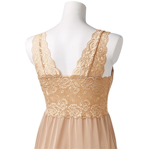 背中までストレッチレースでゆったりきれいな着用感