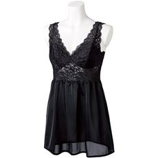 レース使いパッド付きキャミソール