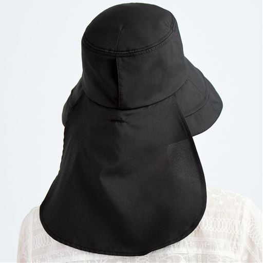 バックスタイル<br>首の後ろの日焼けを日よけクロスでしっかりガード