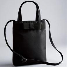 両手が空くフォーマル2WAYポシェット