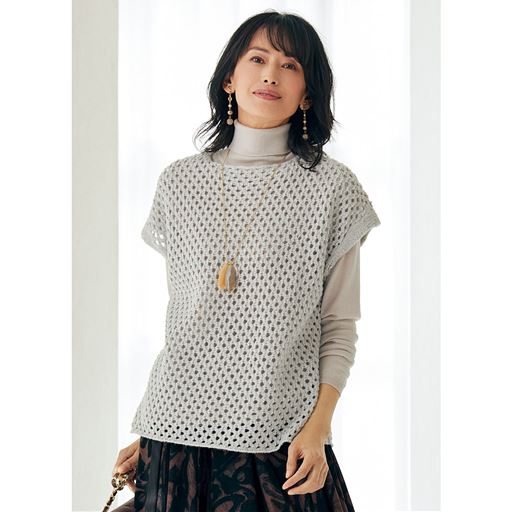 ライトグレー<br>※インナー、アクセサリーは商品に含まれません。