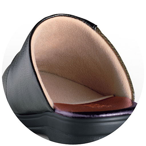 裏起毛と厚手クッションでふんわりポカポカ♪