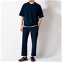 同素材のTシャツとセットアップとで着用できます(品番:JK-938)