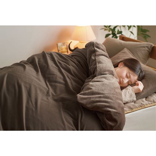 ブラウン・ベージュ ※商品は枕カバーです<br>心地よい肌ざわりにうっとり。