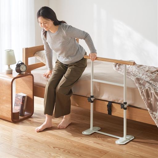 ベッド用手すり