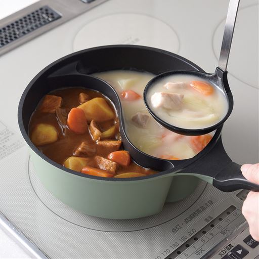 カレーとシチュー※分量は片側でカレー・シチュー各2皿分が目安です。