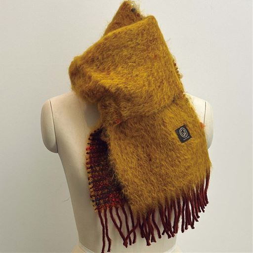 【スペイン製】モヘヤ混マフラー(マンタスエスカライ)