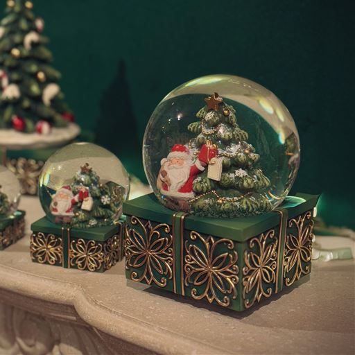 サンタスノードーム