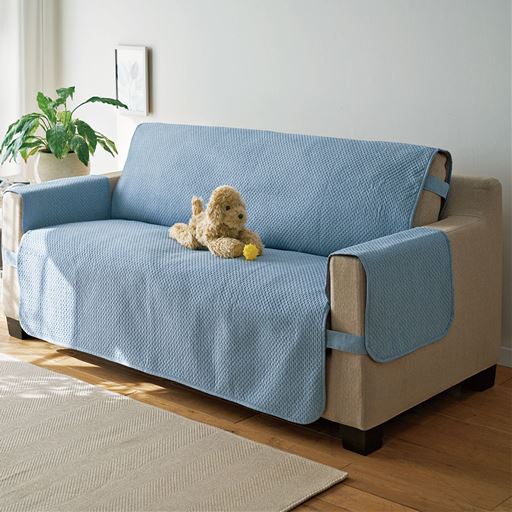 ブルー L(3人掛け用) 部分洗いできるからペットにも安心 ソファと肘掛け部分はセパレートなので、汚れた部分だけ洗濯できます。