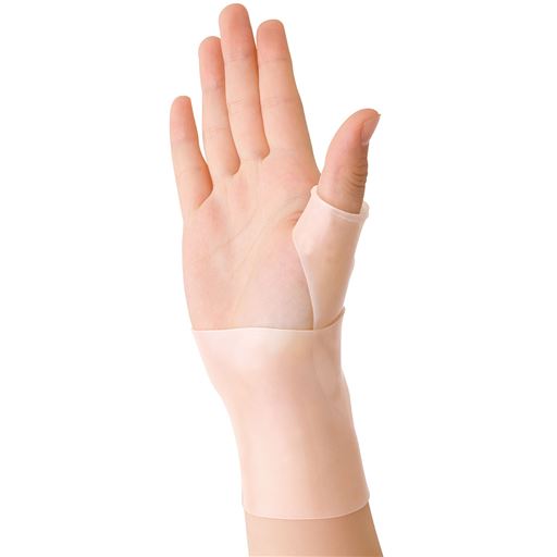 色は目立ちにくいクリアべージュ