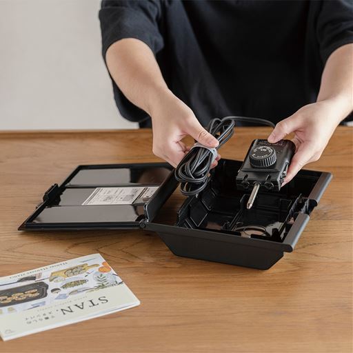 温度調節プラグケース