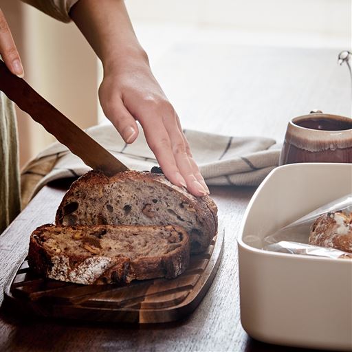 【プレゼント】<br>ふたはカッティングボードとしても使えます・