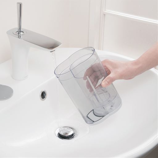 ダストカップは水洗いOK