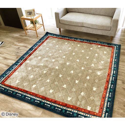 ネイビー(横185×縦185cm) ※このサイズは完売しました。<br>クラシカルな色合いで、リビングのアクセントにも。