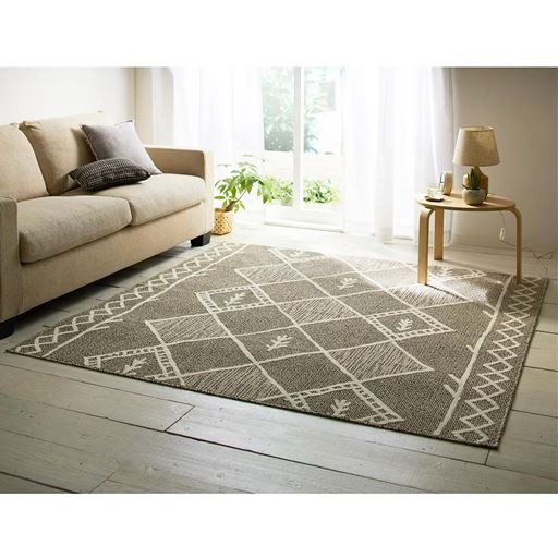 ブラウン(横185×縦185cm)<br>ナチュラルな色合いで一年中快適に使えます。