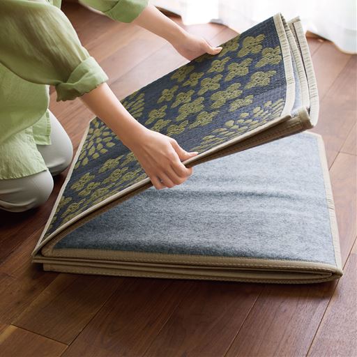 折りたたみやすくて収納がラク!