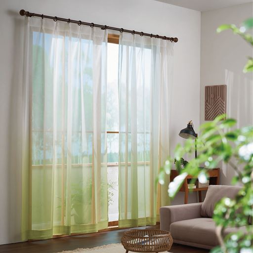 リーフグリーン 幅100×丈198cm(2枚組) 緑茶のような落ち着いた色合い。