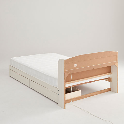 ヘッドボードの背面仕様