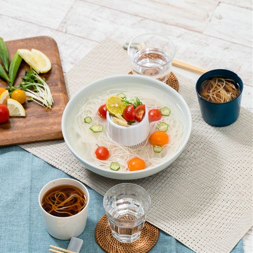 お手持ちの器で楽しめる!流しそうめん器