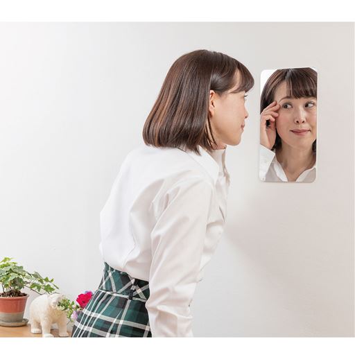 軽量タイプでどこでもピタッ!