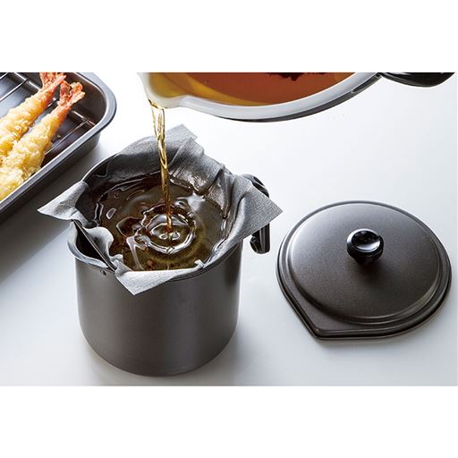 油が繰り返し使える!便利なろ過シート