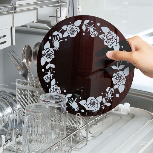 食器洗浄機でも洗えます。