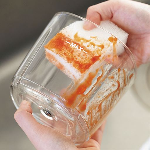 ガラス製の容器で、におい移りしにくく、ぬめりも防ぐのでお肉やお魚にも気にぜず使えます。