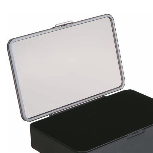 パッキン付きでしっかり密閉。お米を湿気と酸化から守ります。