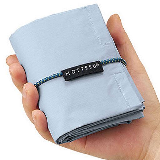 たたむとこんなにコンパクトに