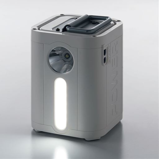 懐中電灯にもランタンにも。