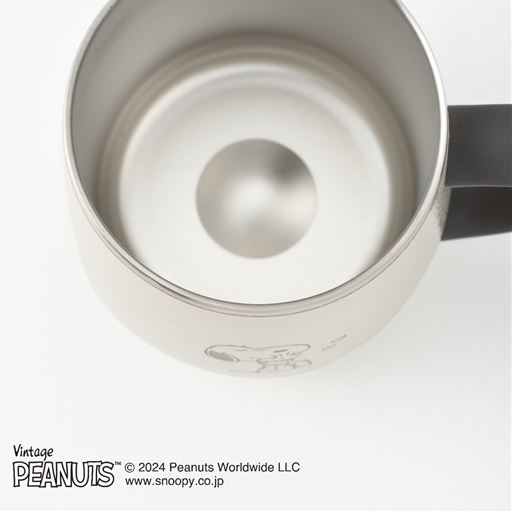 保温・保冷効果の高いステンレス製の真空二重構造