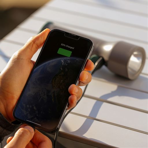 スマホ充電も可能!