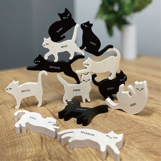 かわいい猫に癒されながら、楽しく頭と指の体操!