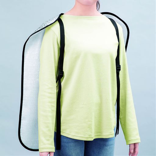 リュックのように背負うだけ