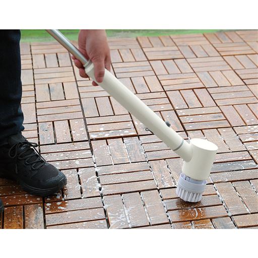 デッキブラシ:比較的固い面のお掃除にシンク、玄関、バルコニーなど