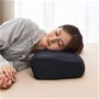 横向きになっても首のカーブを維持でき、寝返りしやすい。