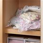 圧縮袋だとサイズが揃っていないので重ねると崩れる…