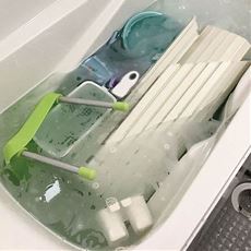 つけ置きするだけ! お風呂まるごと洗浄剤