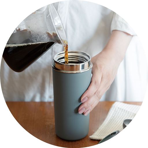 タンブラーボトル